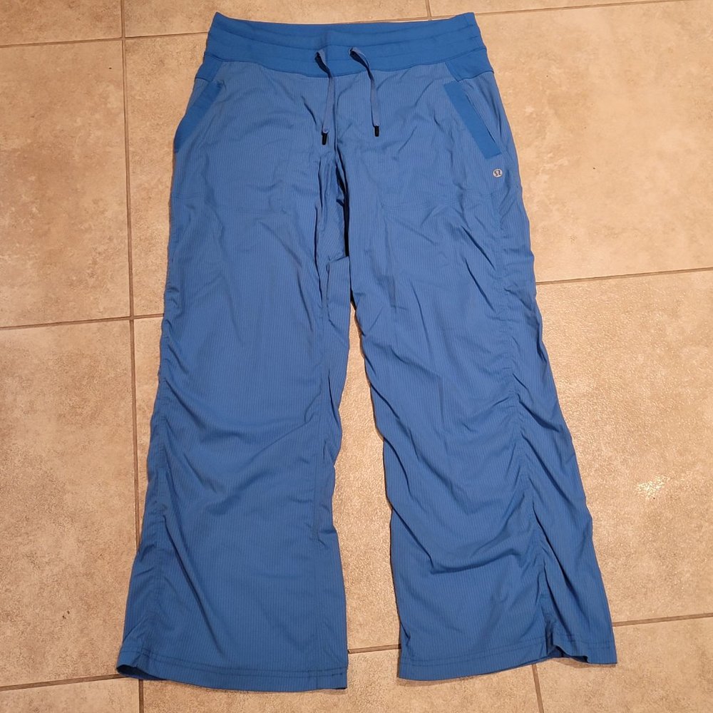 Lululemon Dance Studio Unlined Pants Size 8 - Picture 3 of 9